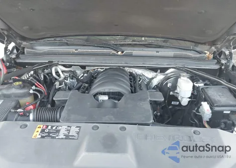 2018 Chevrolet Suburban Lt z USA, uszkodzony, nr VIN 1GNSKHKC8JR109884